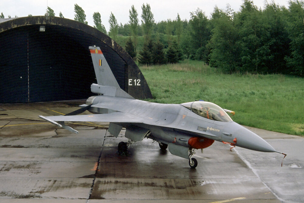 Gray F-16 fighter jet parked